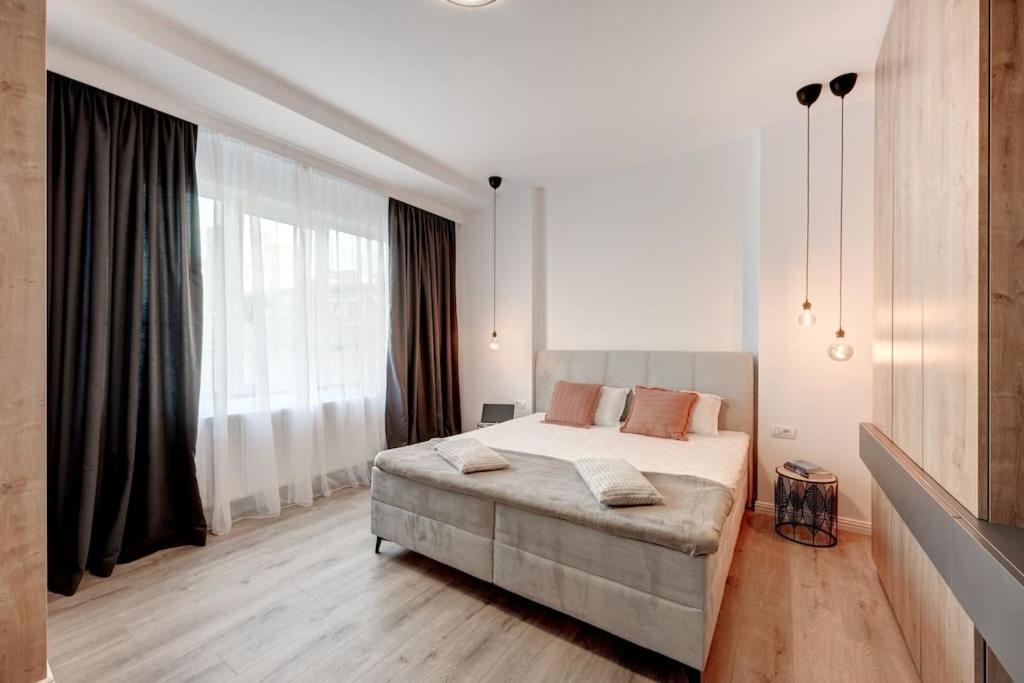 Apartamento Oasis On Calea Victoriei Bucarest Exterior foto