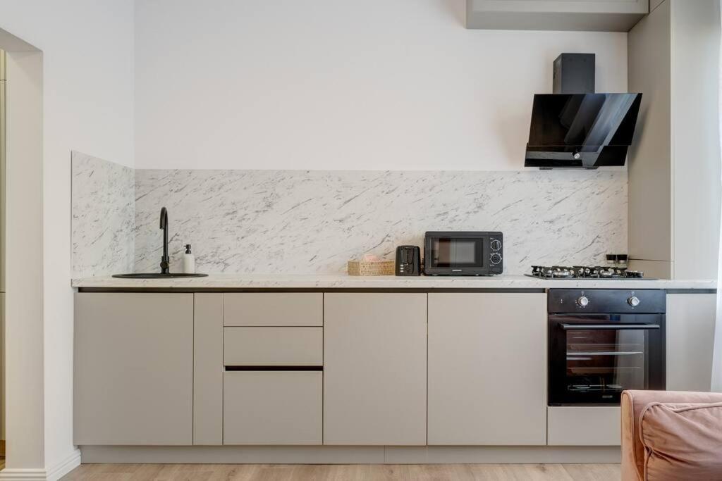 Apartamento Oasis On Calea Victoriei Bucarest Exterior foto
